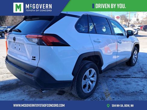 Used 2023 Toyota RAV4 LE image 4