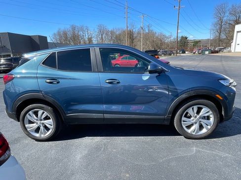 Used 2024 Buick Encore GX Preferred w/ Comfort Package image 8