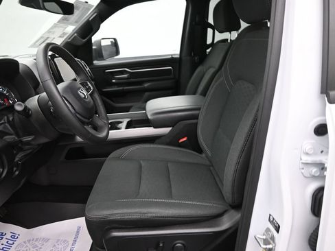 Used 2025 RAM 1500 Big Horn AWD/4WD image 11