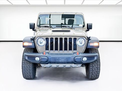 Used 2020 Jeep Gladiator Mojave w/ Trailer Tow Package image 2