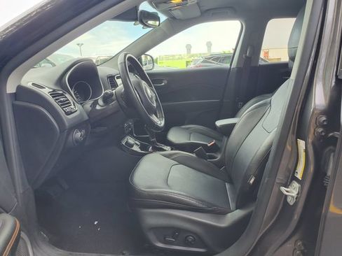 Used 2020 Jeep Compass Limited AWD/4WD image 19