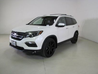 Certified 2017 Honda Pilot Touring