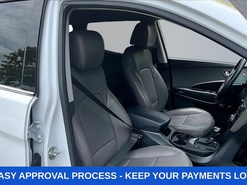 Used 2017 Hyundai Santa Fe Sport w/ 2.4L Tech Package 04 AWD/4WD image 37