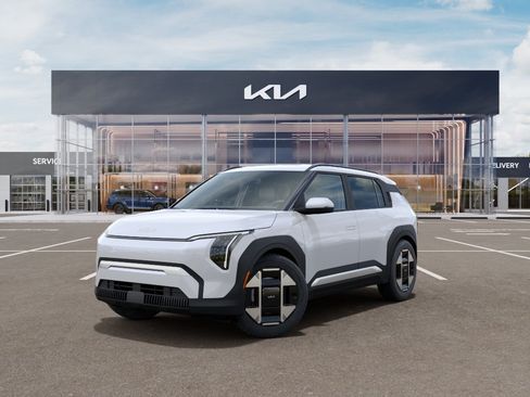 New 2027 Kia EV3 Wind AWD/4WD image 1