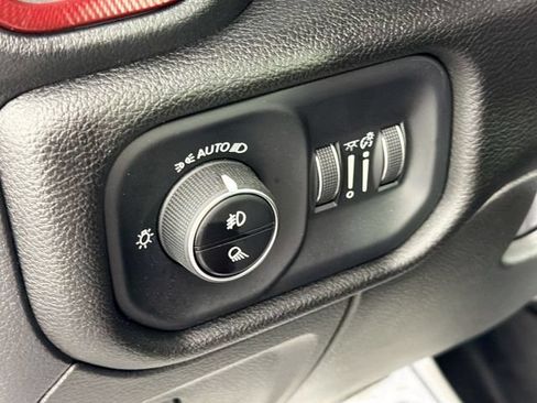 Used 2025 RAM 1500 Rebel AWD/4WD image 10