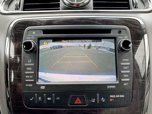 Used 2017 Buick Enclave Premium w/ Experience Buick Package AWD/4WD image 25