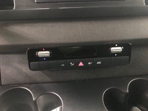 Used 2021 Mercedes-Benz Sprinter 144 Cargo image 17