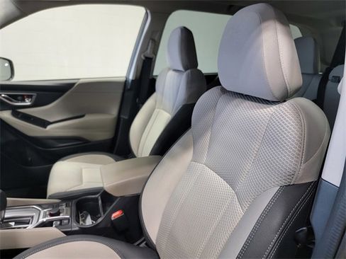 Certified 2023 Subaru Forester Premium image 14