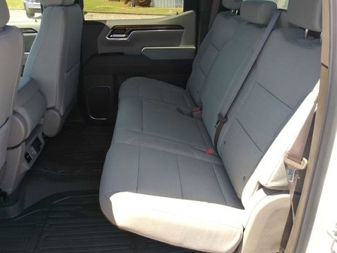 New 2026 GMC Sierra 1500 SLE w/ X31 Off-Road Package AWD/4WD image 23