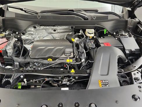 New 2026 Chevrolet Trax LT w/ Driver Confidence Package FWD image 20