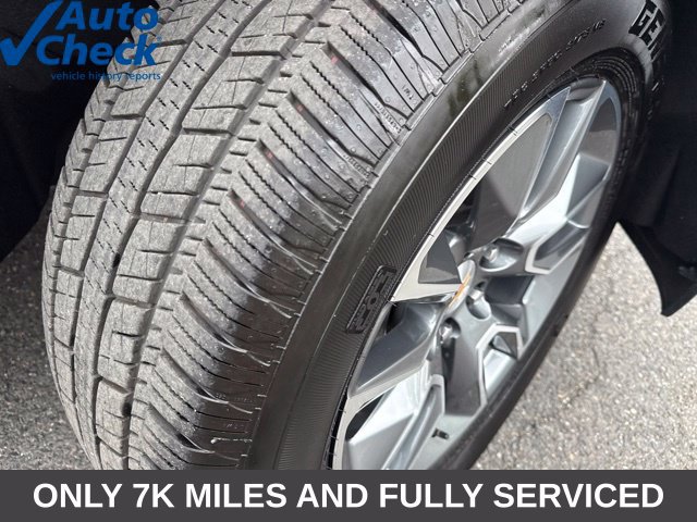 Used 2025 Chevrolet Silverado 1500 LT AWD/4WD image 8