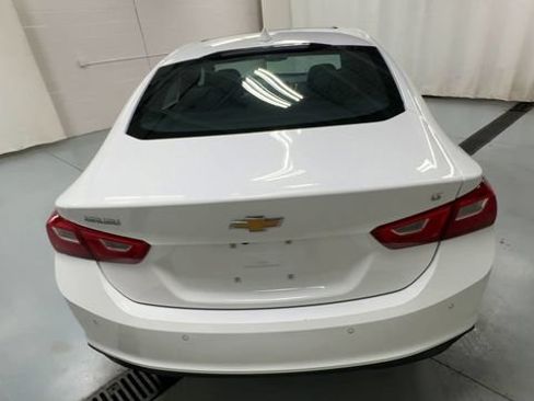 Used 2024 Chevrolet Malibu LT FWD image 7
