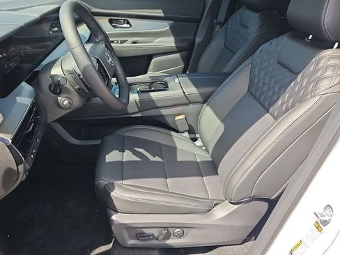 New 2026 Nissan Murano Platinum w/ Cargo Package AWD/4WD image 6