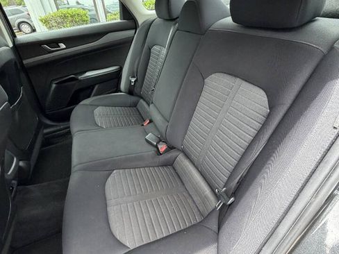 Used 2025 Kia K5 LXS FWD image 16