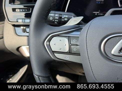 Used 2025 Lexus RX 350 AWD w/ Convenience Package image 22