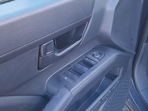 New 2025 Toyota Tacoma SR5 image 7