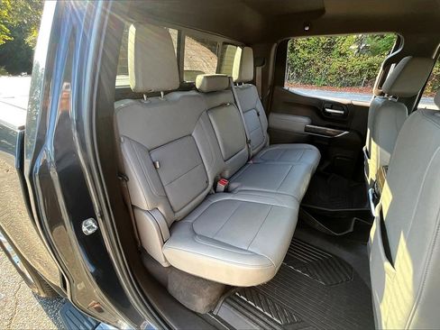 Certified 2021 Chevrolet Silverado 1500 LTZ w/ Technology Package image 23