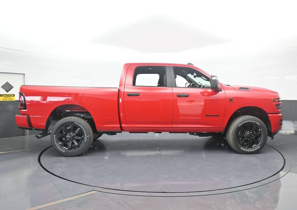 New 2026 RAM 2500 Big Horn AWD/4WD image 7
