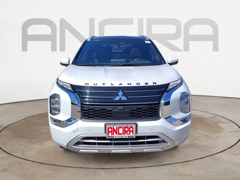 Used 2023 Mitsubishi Outlander SEL FWD image 5