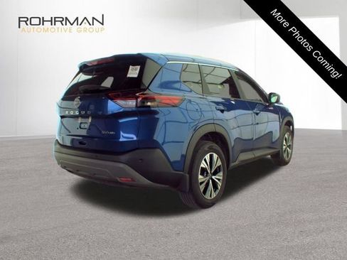 Used 2023 Nissan Rogue SV w/ SV Premium B Package AWD/4WD image 2