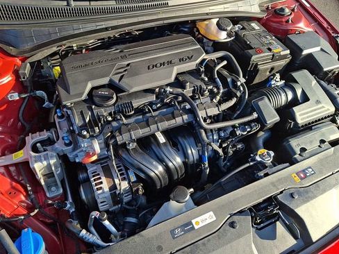 Used 2023 Hyundai Elantra SEL FWD image 28