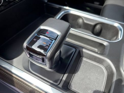 Used 2022 Chevrolet Silverado 1500 RST AWD/4WD image 18