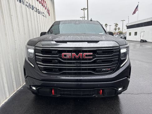 Used 2024 GMC Sierra 1500 AT4 w/ Technology Package image 6