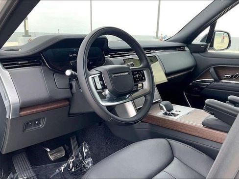 New 2026 Land Rover Range Rover SE AWD/4WD image 7