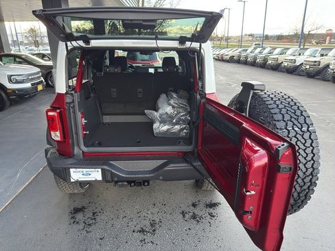 New 2025 Ford Bronco Heritage Edition image 7