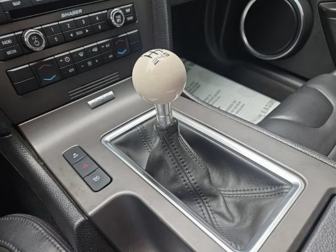 Used 2013 Ford Mustang Shelby GT500 RWD image 66