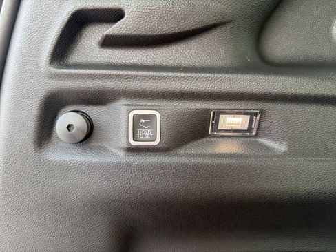 New 2026 Jeep Grand Cherokee L Limited w/ Limited Altitude Package RWD image 10