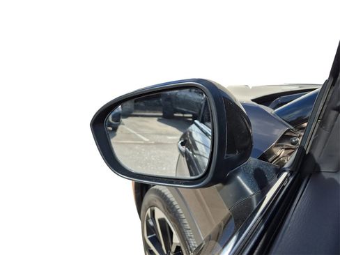 Used 2024 Mitsubishi Outlander SEL image 18