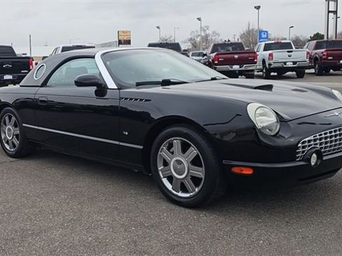 Used 2004 Ford Thunderbird image 2