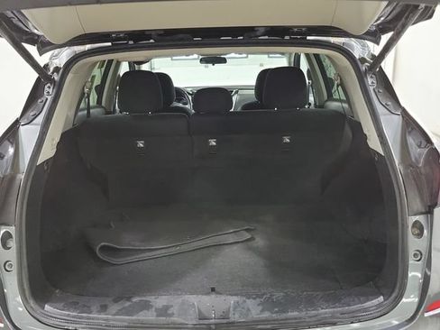 Used 2019 Nissan Murano SV AWD/4WD image 13