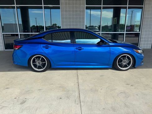 Used 2021 Nissan Sentra SR FWD image 7
