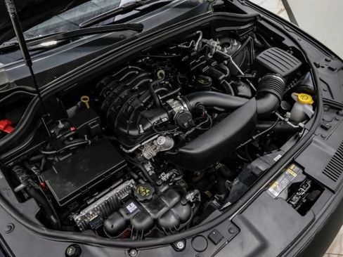 Used 2024 Dodge Durango GT RWD image 58