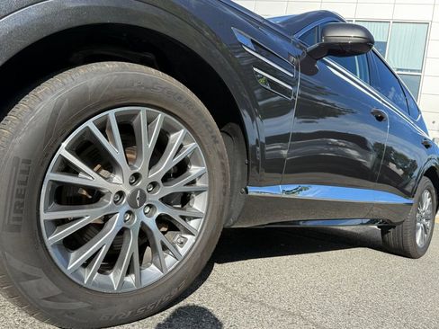 Used 2024 Genesis GV80 2.5T image 10