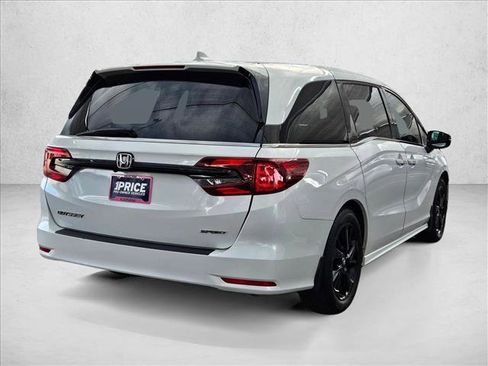 Used 2023 Honda Odyssey Sport image 5