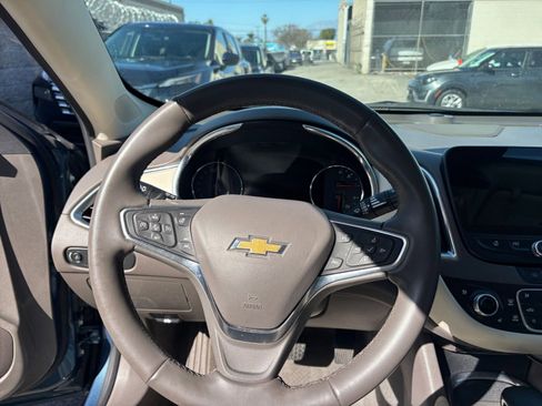 Used 2024 Chevrolet Malibu LT image 38