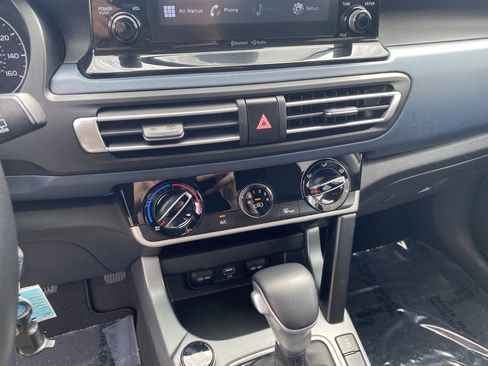 Used 2021 Kia Seltos S image 22