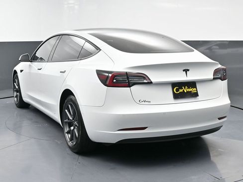 Used 2021 Tesla Model 3 Standard Range Plus image 6