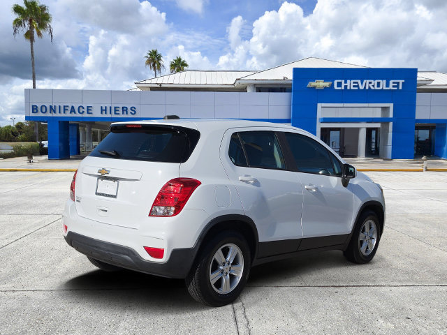 Used 2020 Chevrolet Trax LS FWD image 4