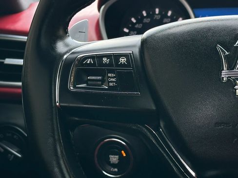 Used 2019 Maserati Ghibli S GranLusso AWD/4WD image 27