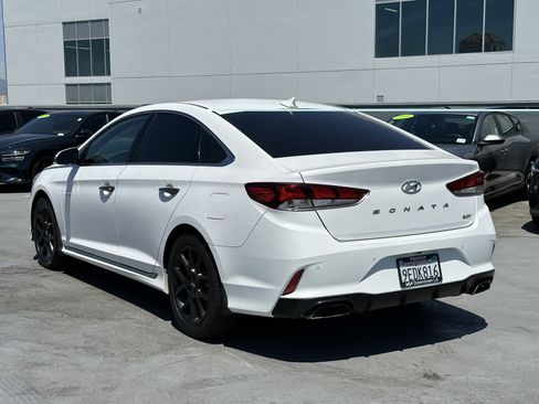 Used 2018 Hyundai Sonata Limited FWD image 4