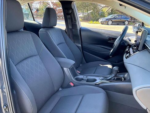 Certified 2024 Toyota Corolla LE image 9