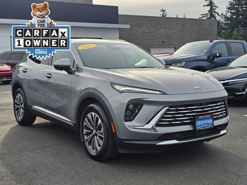 Certified 2025 Buick Envision Preferred image 8