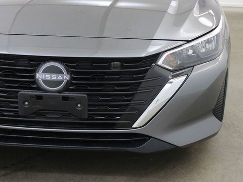 Used 2024 Nissan Sentra S FWD image 8