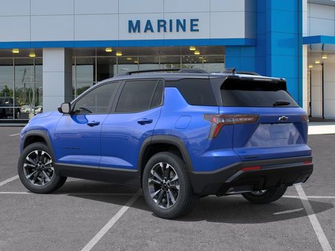 New 2026 Chevrolet Equinox RS w/ Convenience Package III FWD image 3