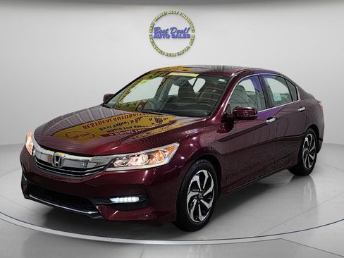 Used 2016 Honda Accord EX-L image 2