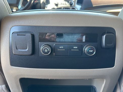 Used 2019 Chevrolet Tahoe LT RWD image 22